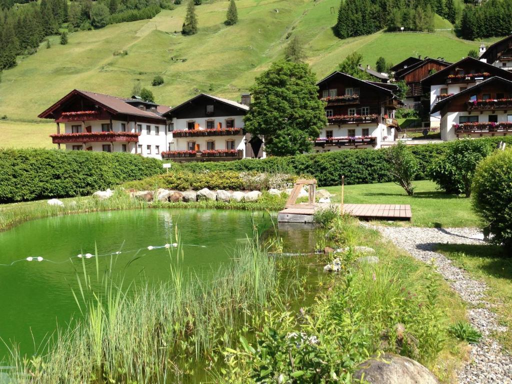 Ferienappartements Heinzle - Ihr Ferienresort ซังคท์ยาคอบ อิน เดเฟอเรกเกิน ภายนอก รูปภาพ