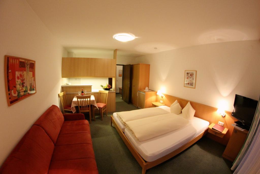 Ferienappartements Heinzle - Ihr Ferienresort ซังคท์ยาคอบ อิน เดเฟอเรกเกิน ภายนอก รูปภาพ